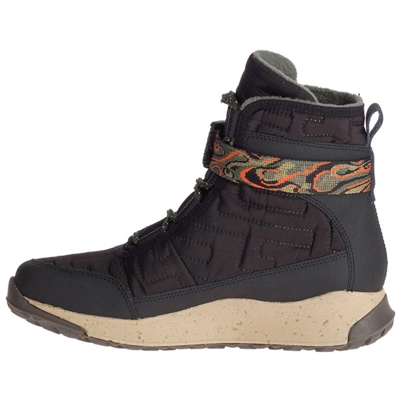 Chaco Borealis Quilt Waterproof Boots Womens Size 9.5 - Picture 1 of 13